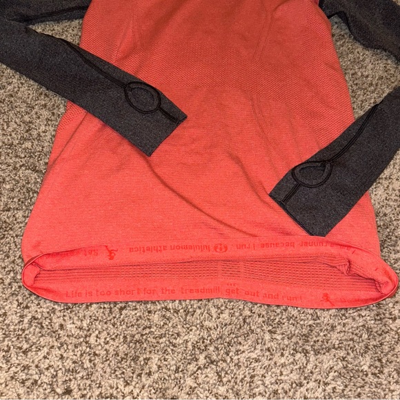 Lululemon Swiftly Tech Long Sleeved Tee
Love Red Deep Coal Raglan Size 8 - Picture 11 of 16